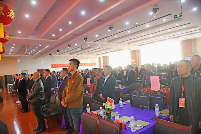 攜手筑夢.贏戰(zhàn)龍年——桂湖集團再次隆重舉行防水新規(guī)新品新政暨感恩回饋會!